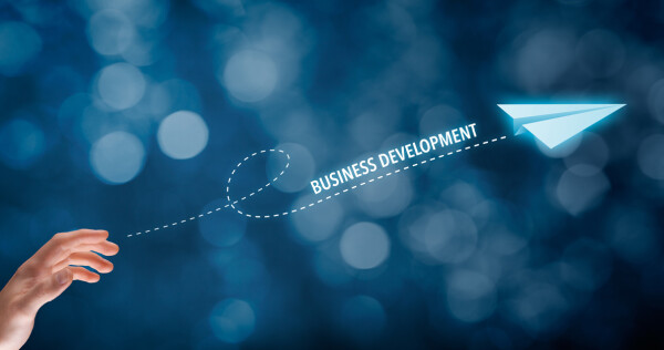 Prodajni svetovalec (Business Development Manager) za tehnologijo podatkovnega oglaševanja (m/ž) - iPROM Novice