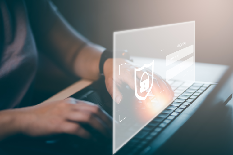 Od identifikacije uporabnikov do zaupanja v izmenjavo podatkov - iPROM - Mnenja strokovnjakov - Tomaž Tomšič